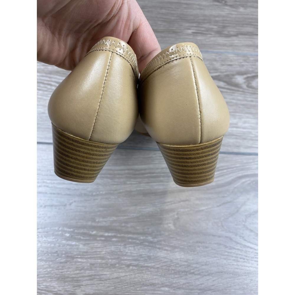 Cole Haan Women's Elsie Cap Toe Soft Leather Wedge Shoes Beige Size 9 B - Picture 4 of 8